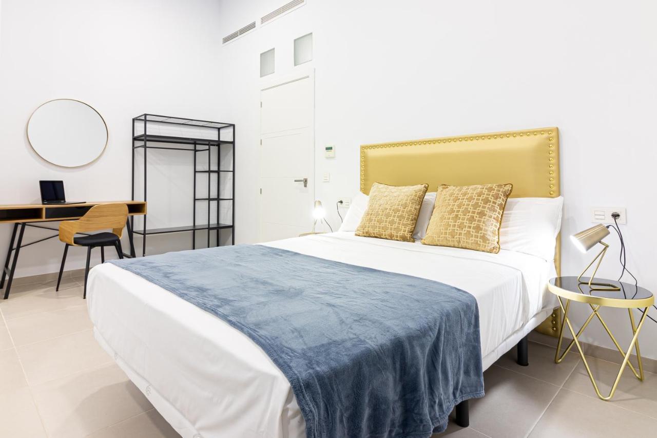 דירות Malaga Center Flat Mariblanca 12 Sun & Terrace Boutique מראה חיצוני תמונה