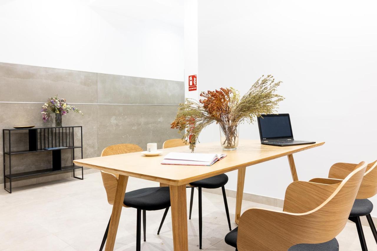 דירות Malaga Center Flat Mariblanca 12 Sun & Terrace Boutique מראה חיצוני תמונה