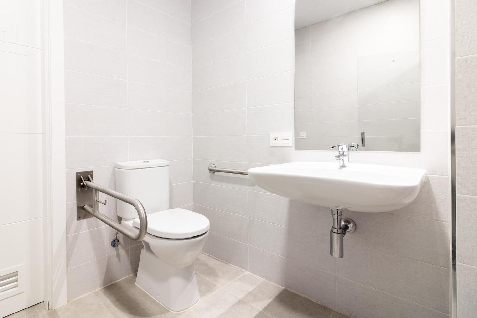 דירות Malaga Center Flat Mariblanca 12 Sun & Terrace Boutique חדר תמונה