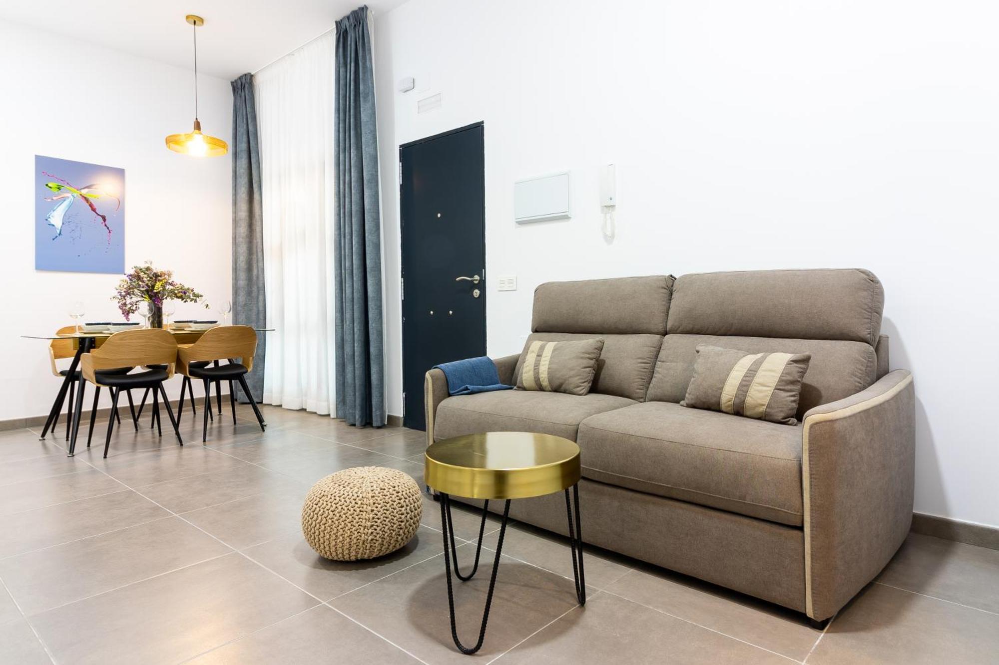 דירות Malaga Center Flat Mariblanca 12 Sun & Terrace Boutique חדר תמונה