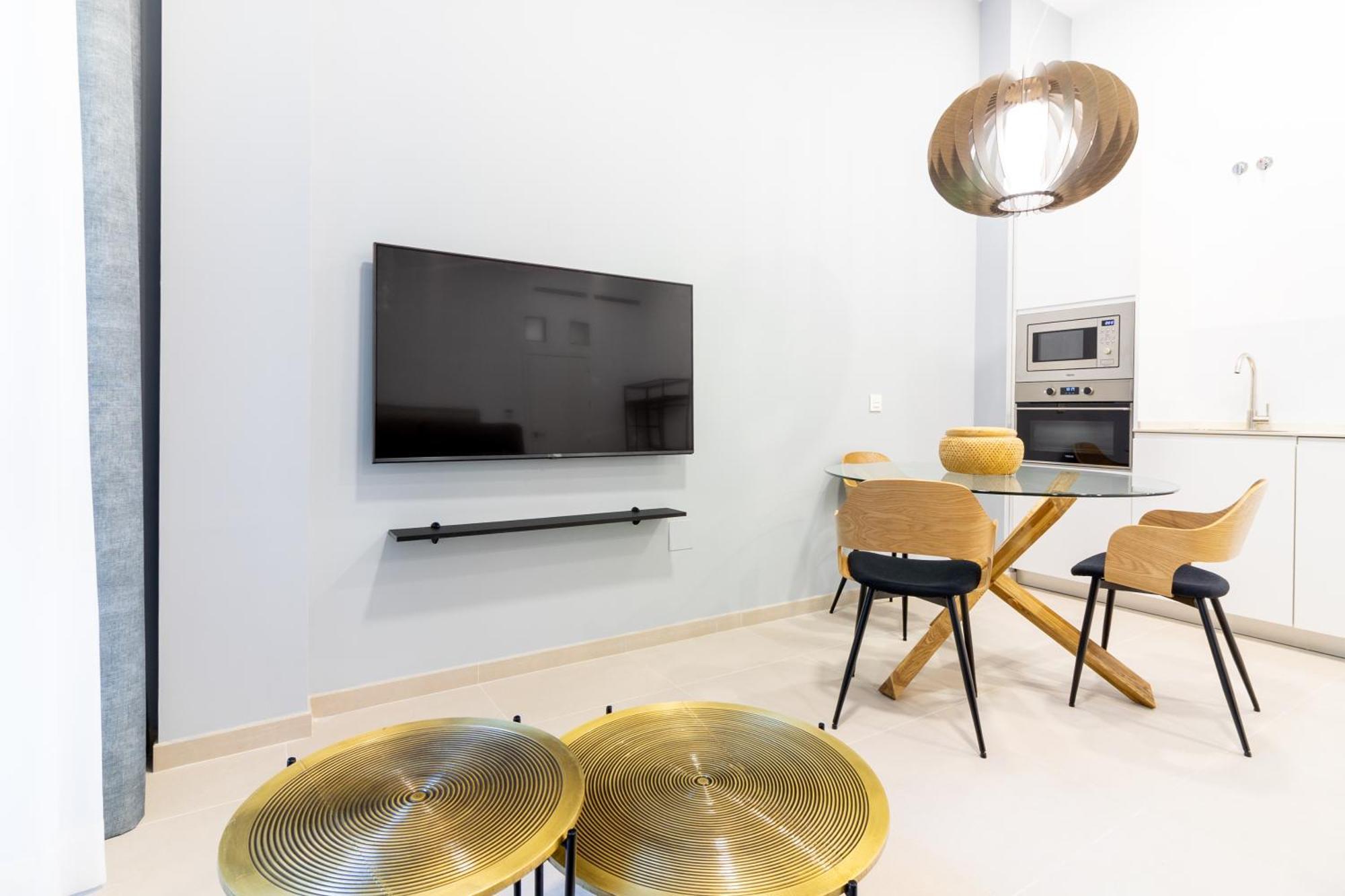 דירות Malaga Center Flat Mariblanca 12 Sun & Terrace Boutique חדר תמונה